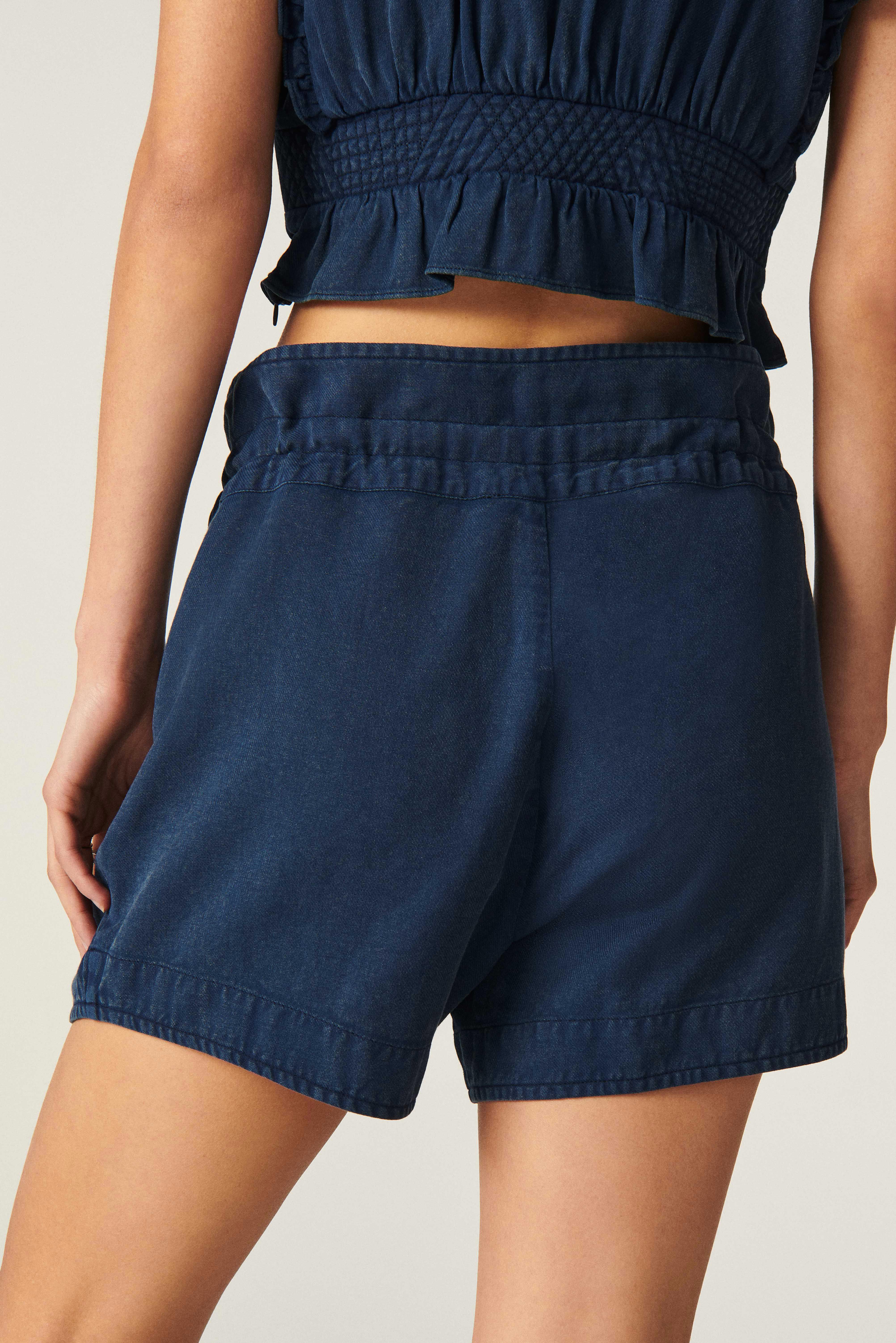 SHORTS YAREL